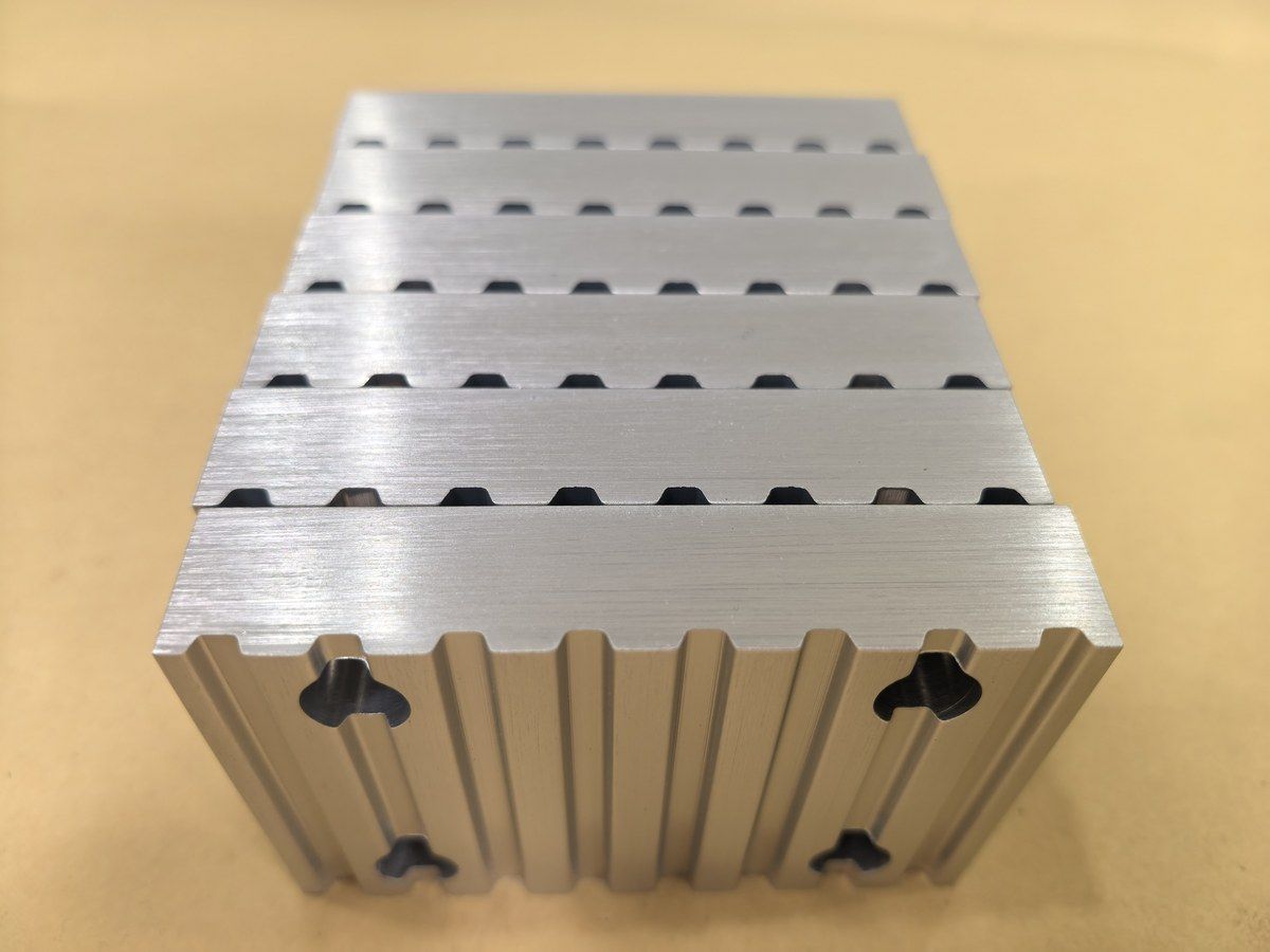 L-100 timing belt clamp plate